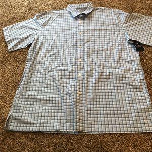 Button up shirt NWT ! XL